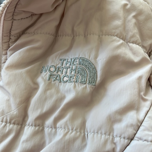 Lightweight spring fall jacket - Picture 2 of 3